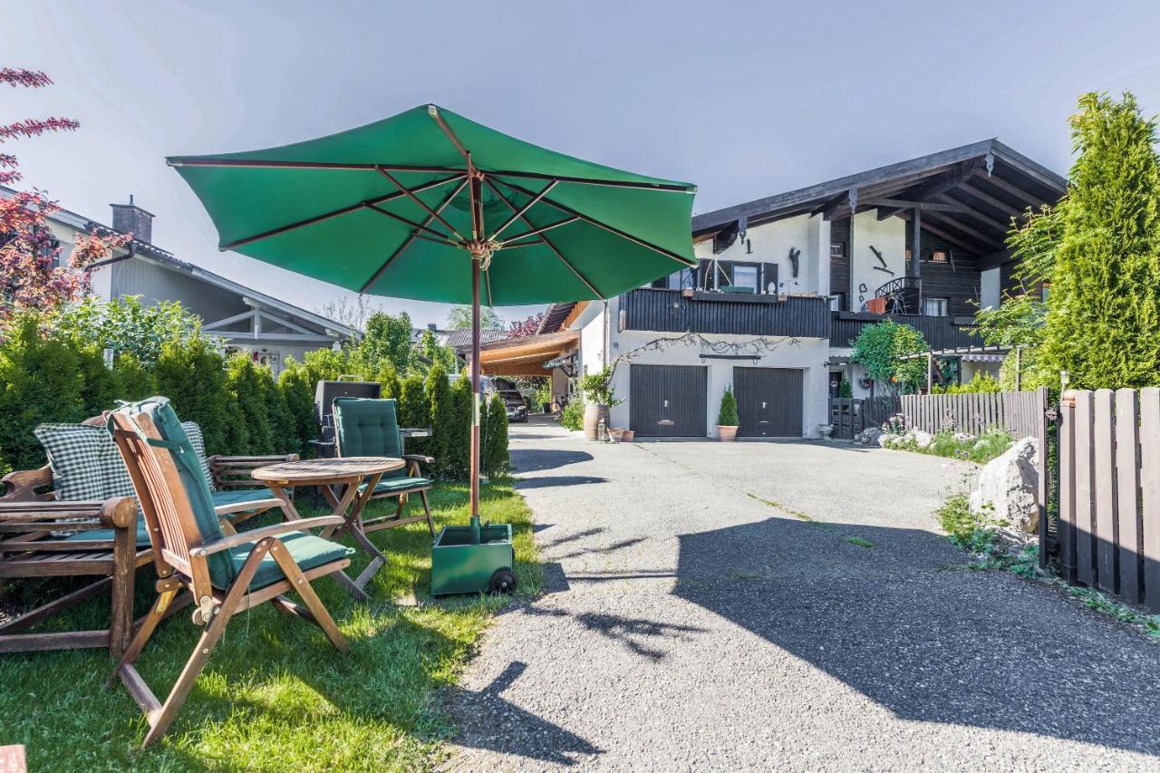 Zwischen Chiemsee Und Bergen Ug Bernau am Chiemsee Exterior photo